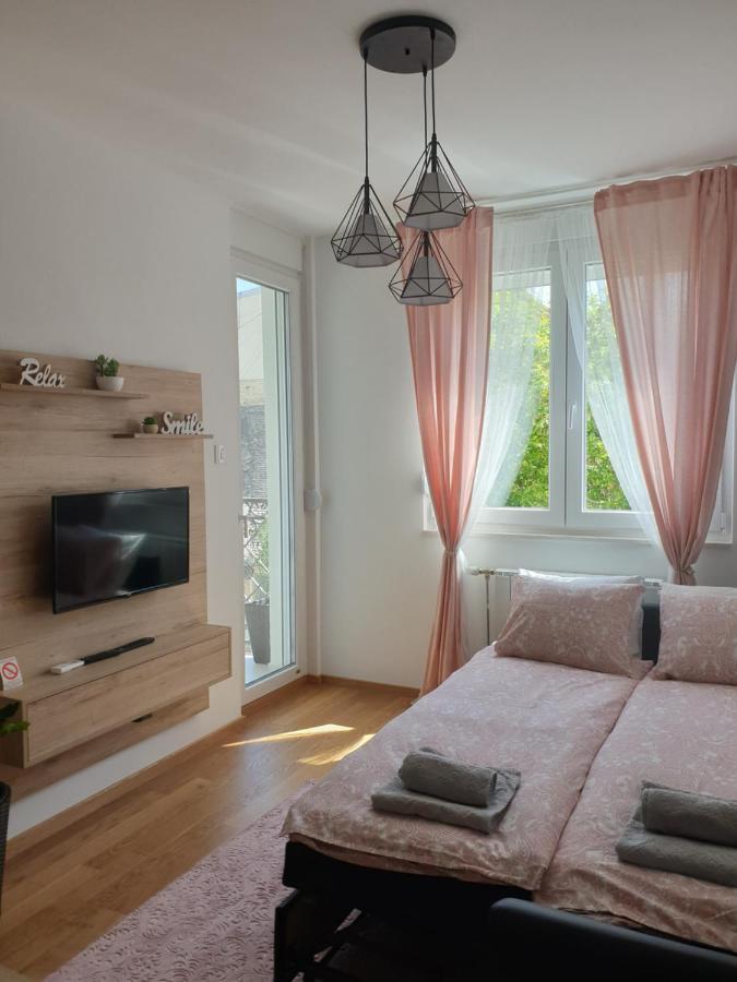 Apartment Luxe Nine Novi Sad Exterior foto